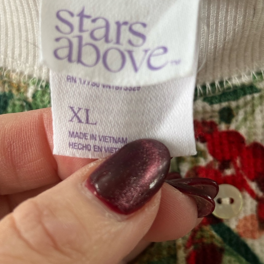 Stars Above Red and Green Floral Top and jogger bottom pajama set - Picture 3 of 8